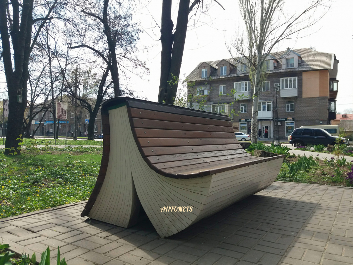 Від поезії до містики: у Запоріжжі презентують нові книги місцевих авторів