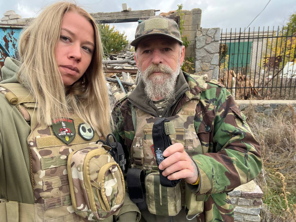 «Війна на сусідній вулиці»: як волонтери із Запоріжжя та Британії разом працюють для фронту (фото)