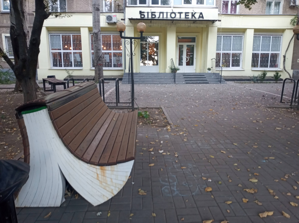 Фентезі та збірка про переосмислення війни - у Запоріжжі відбудуться презентації книг