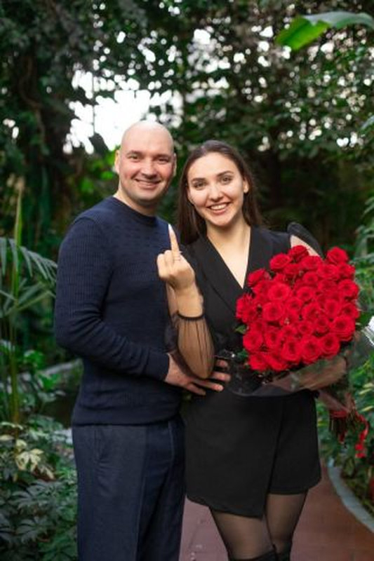 Освідчення серед пальм - у запорізькому ботсаду новий рік почався з романтичної події (фото)