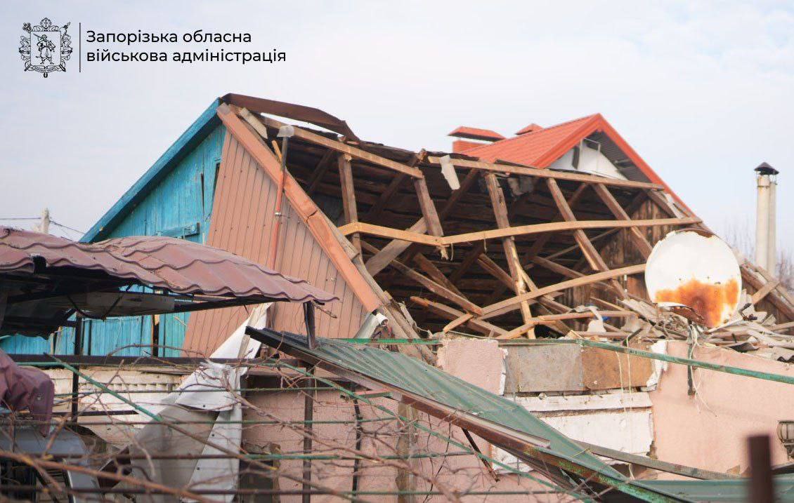 Поранені діти, поліцейські та загиблі цивільні - наслідки обстрілів по Запорізькій області (фото)