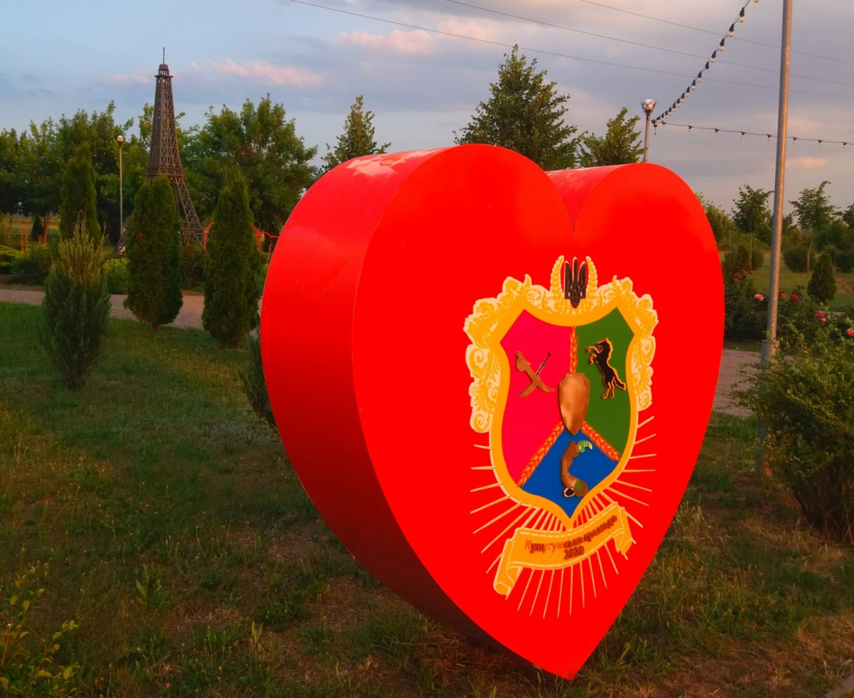 Повертаються під обстріли заради виплат - у Кушугумській селищній раді б’ють на сполох