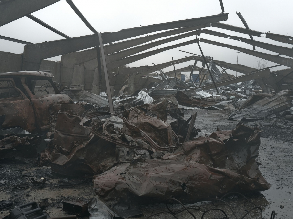 Прифронтовий Оріхів у руїнах - як виглядає місто за 8 км від лінії бойового зіткнення (фото)