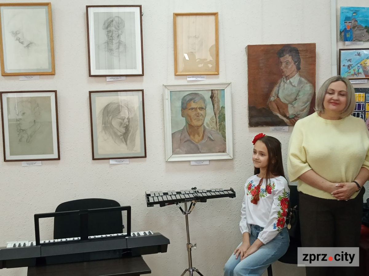 Восьме диво світу - як у Запорізькому обласному художньому музеї розпочали особливий рік (фото)