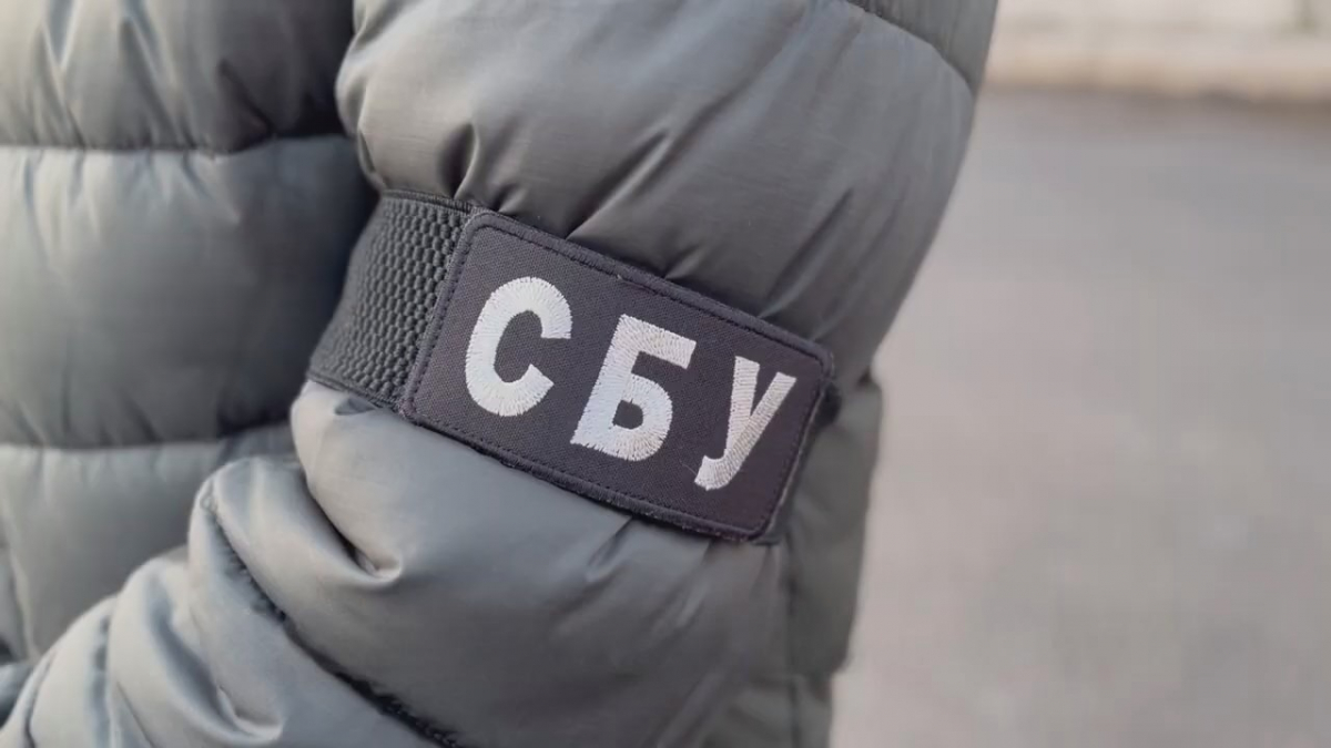 «Агенти СБУ» обібрали пенсіонерку в Запоріжжі: як поліцейським вдалося повернути заощадження (відео)