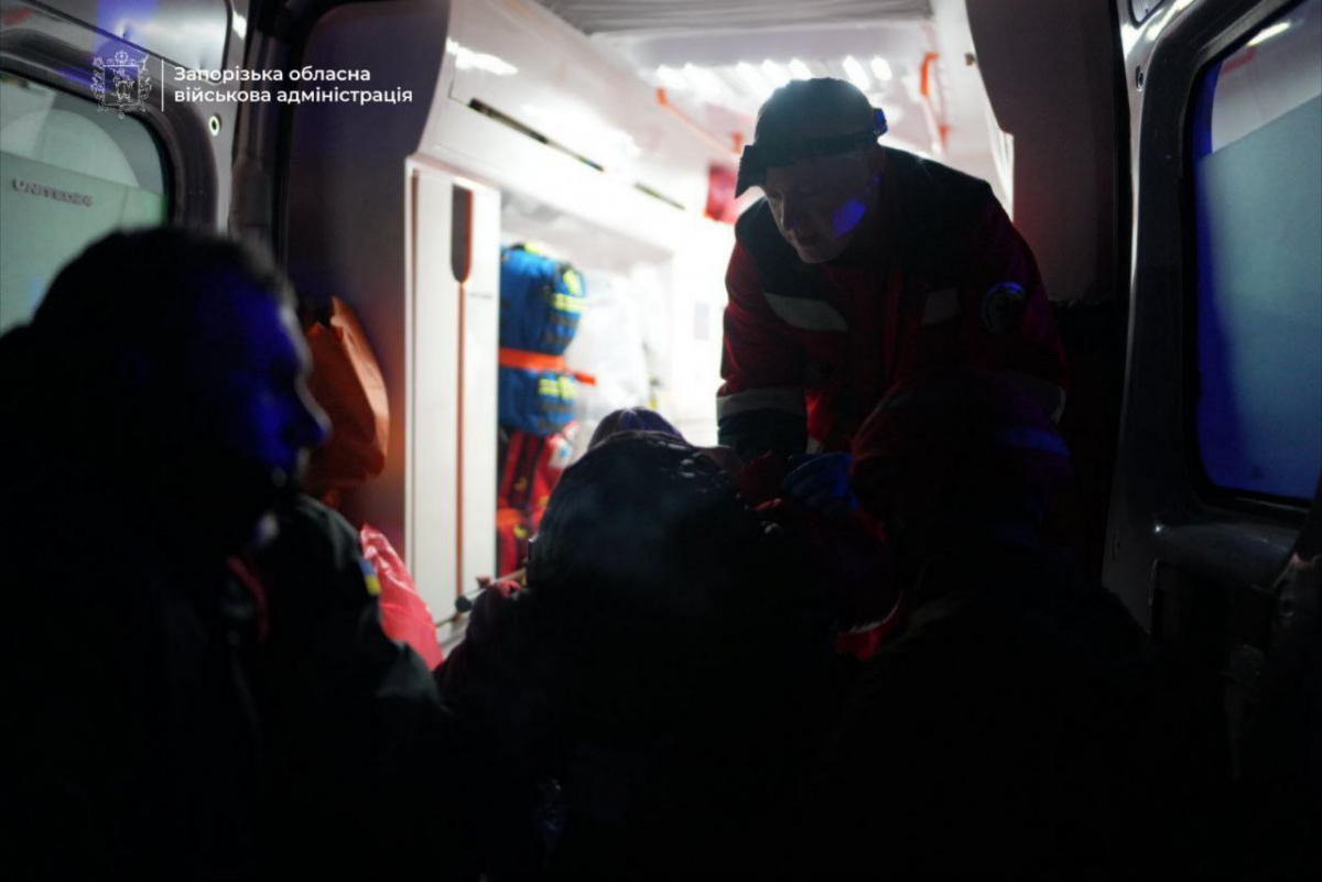 Атака на Запоріжжя: у Хортицькому районі внаслідок удару є загиблі та постраждалі (фото, відео)