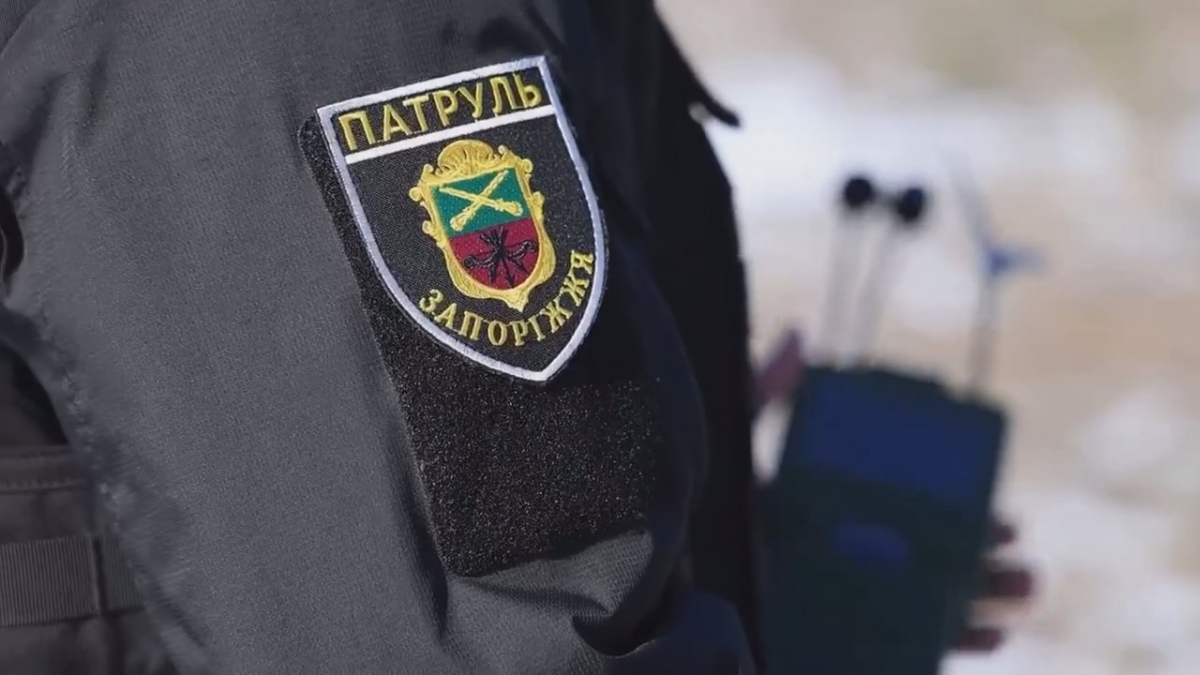 Безпека в небі: як у Запоріжжі патрульні навчаються збивати ворожі FPV-дрони (відео)