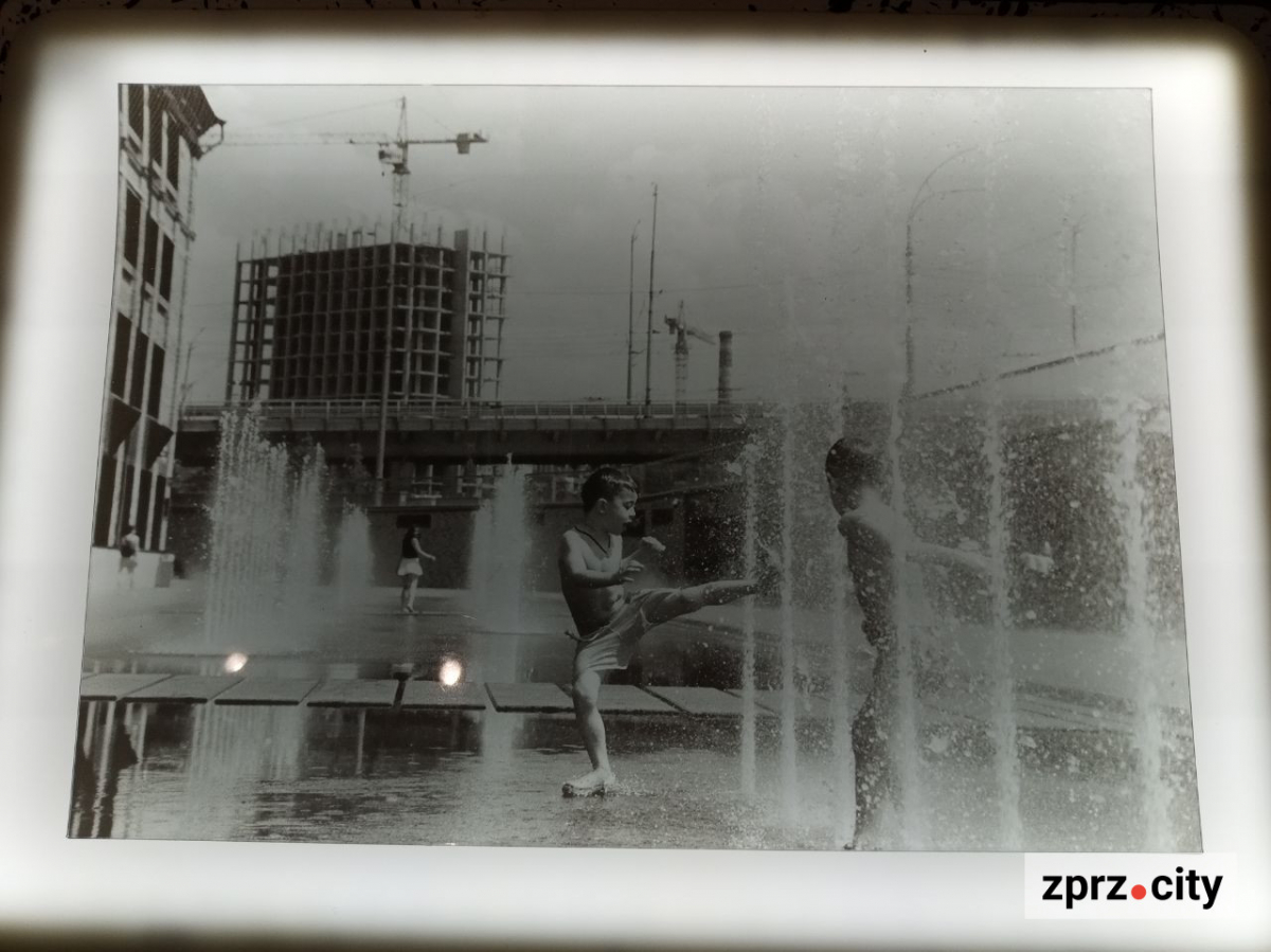 Магія співпадінь - у Запоріжжі показали незвичайне поєднання військового та тилового світів