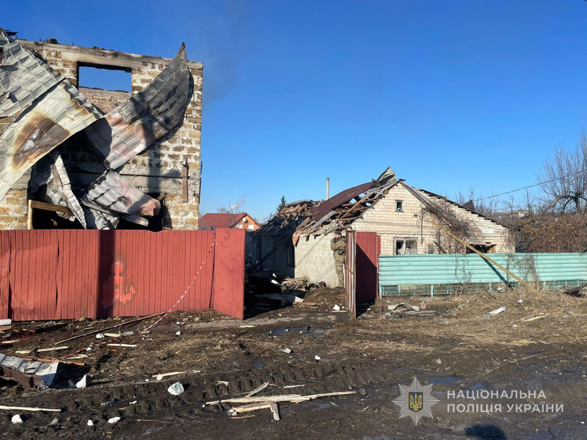 Масштабна пожежа, поранені люди - ворог обстріляв Запоріжжя і Вільнянськ (фото)