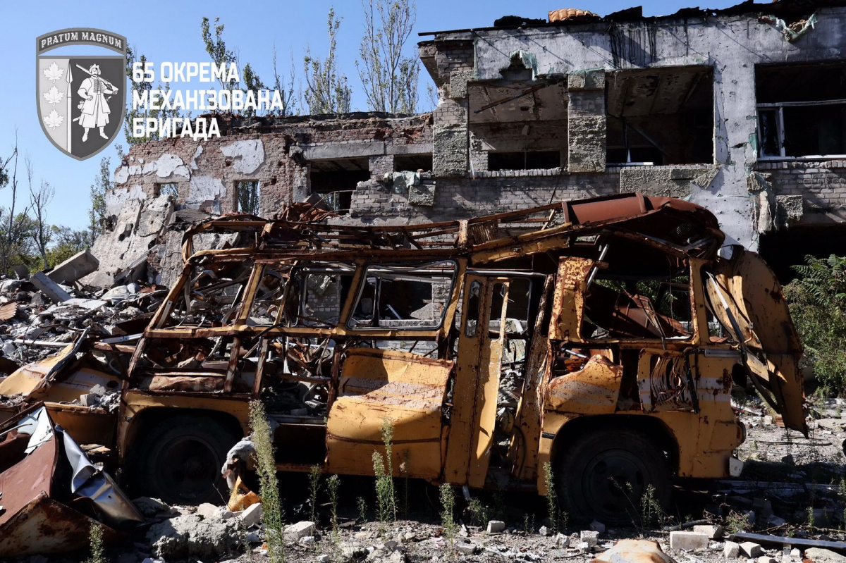 Місто-привід, в якому досі живуть люди - на розбомблений пустельний Оріхів моторошно дивитись (відео)