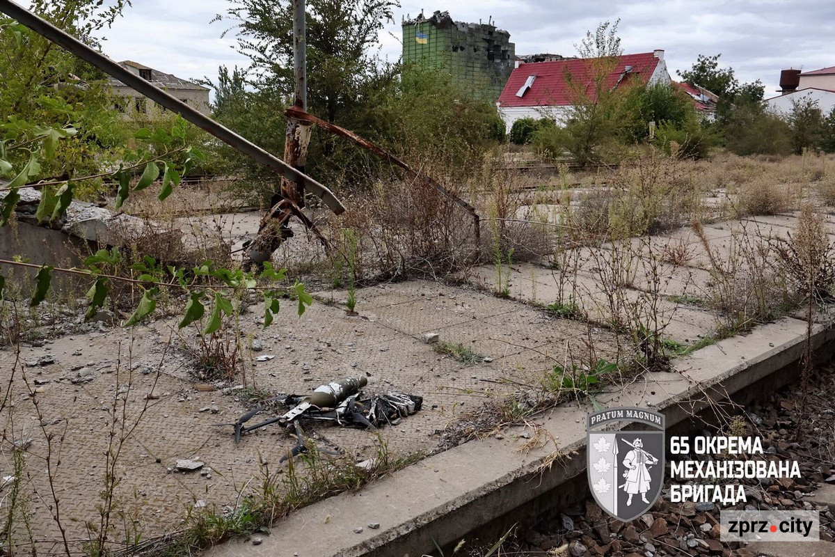 Оріхівська залізнична станція після обстрілів: кадри руйнувань шокують (фото)