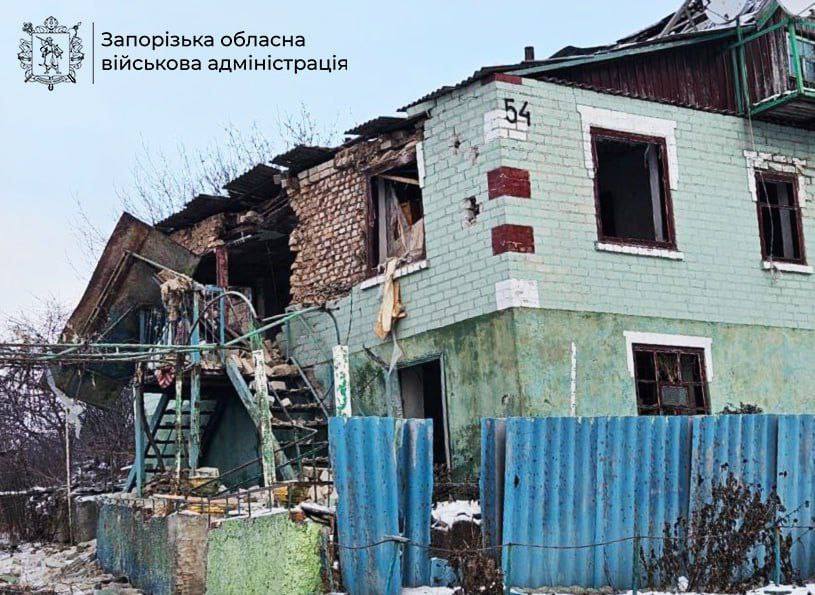 Росіяни вбили людей, ударили по транспорту - наслідки ворожих атак у Запорізькій області (фото)