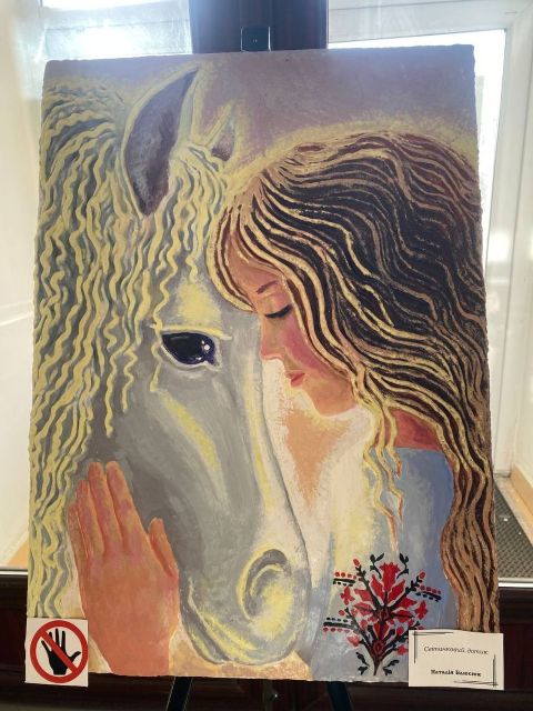 Трансформація ляльок: у Запоріжжі презентували виставку іграшок ручної роботи в незвичайному форматі (фото)