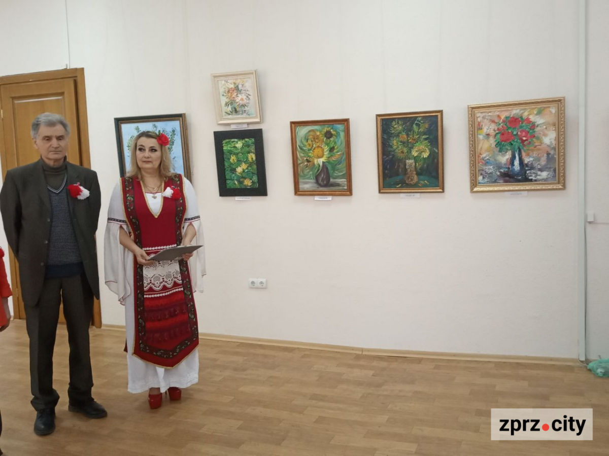 Як болгари зустрічали весну у Запорізькому художньому музеї - фото