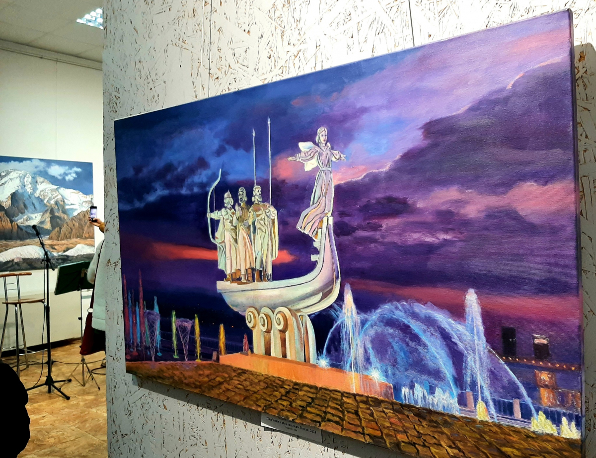 Картини з магічним ефектом - у запорізькому художньому музеї відкрили нову виставку (фото)