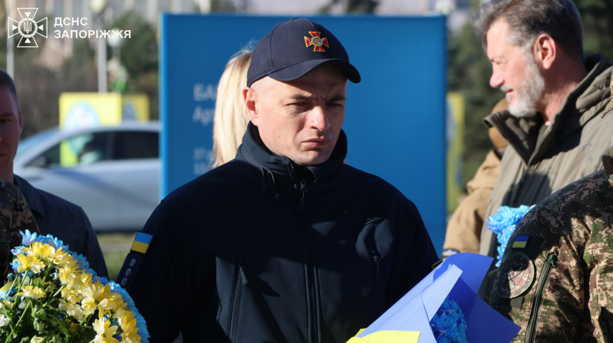 Шана загиблим героям - у Запоріжжі вшанували пам'ять полеглих добровольців (фото, відео)