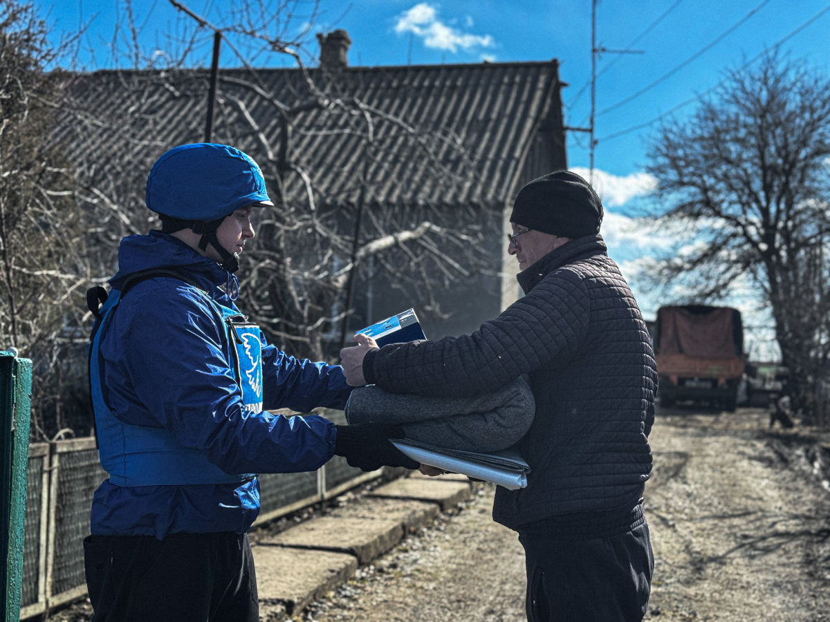 Штора врятувала дитину: вночі російські ударні безпілотники атакували село Антонівка Запорізької області (фото)