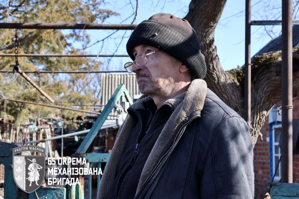 Собаки все ще чекають повернення господарів: як виглядає село Запорізького району у кіл-зоні (фото)