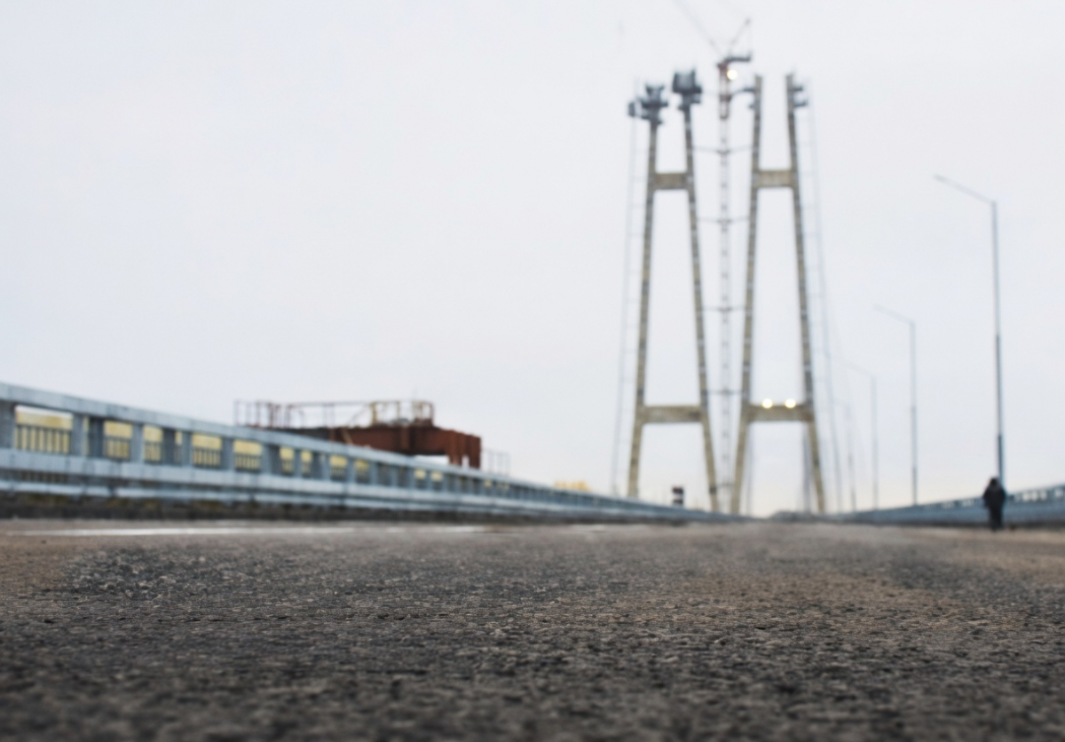 Суд покарав підрядника, який будував мости: у Запоріжжі стягнули понад сто мільйонів гривень за порушення договору