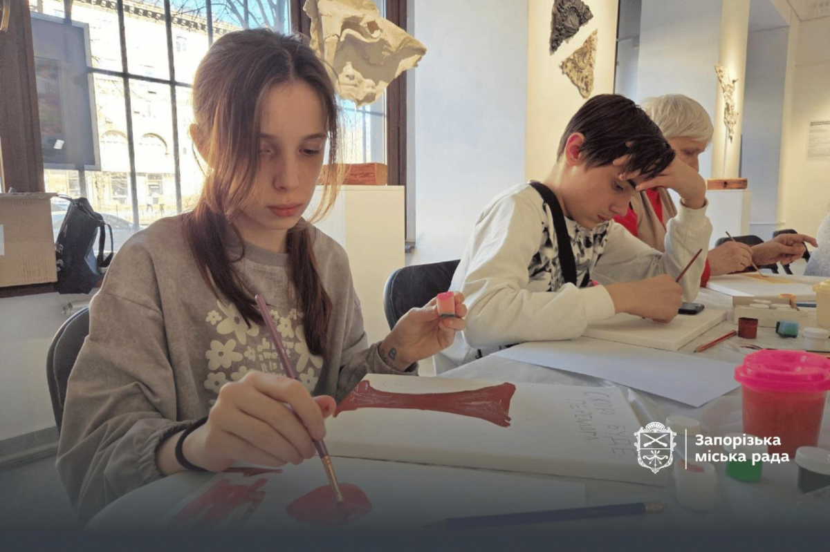 У Запоріжжі стартувала серія міських арттерапевтичних зустрічей для сімей - фото