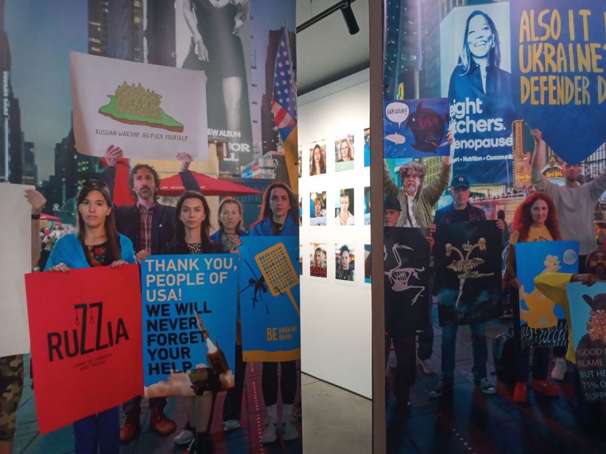 У Запоріжжі відкрили портал на Таймс-сквер: ексклюзивне інтерв'ю з художником із США, який приїхав в Україну