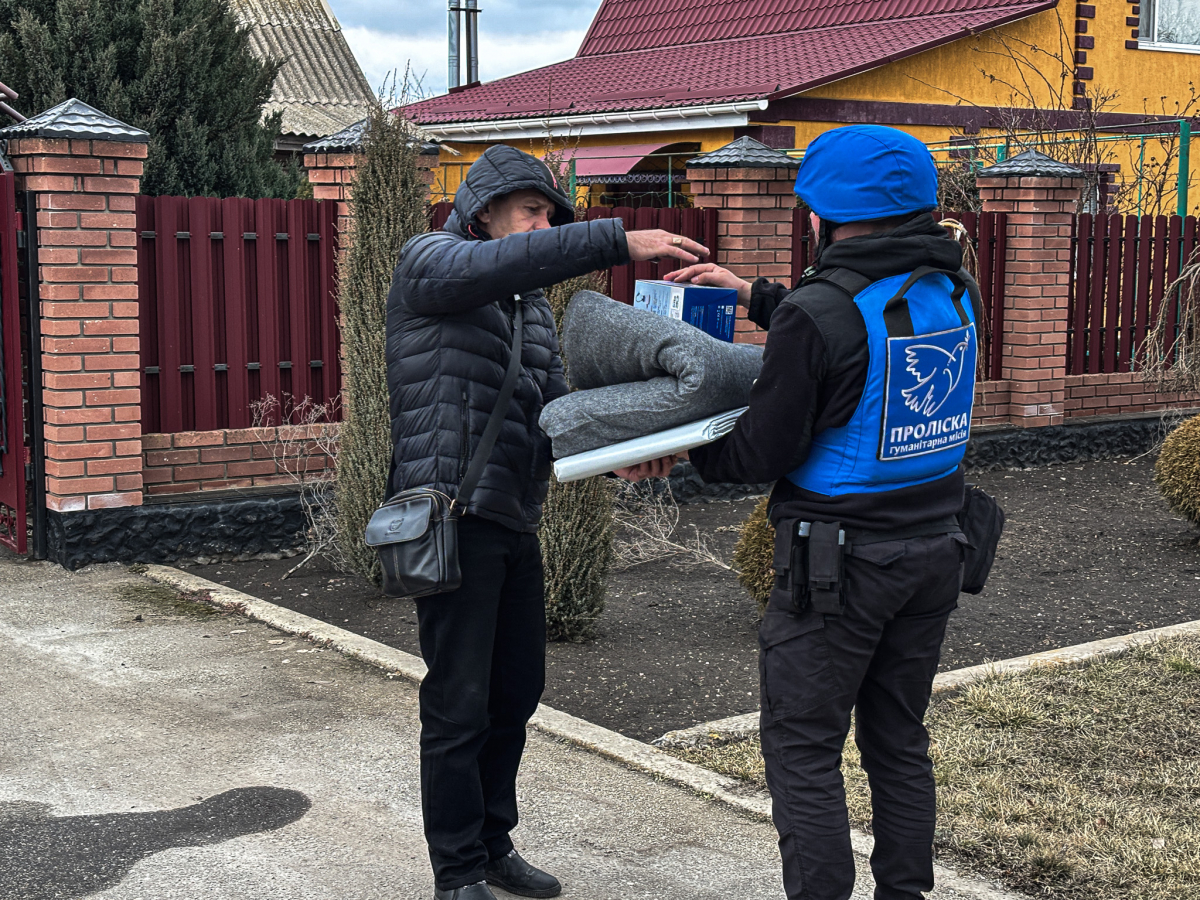 Вибух прогримів біля будинку: росіяни вночі атакували дронами Запорізький район (фото)