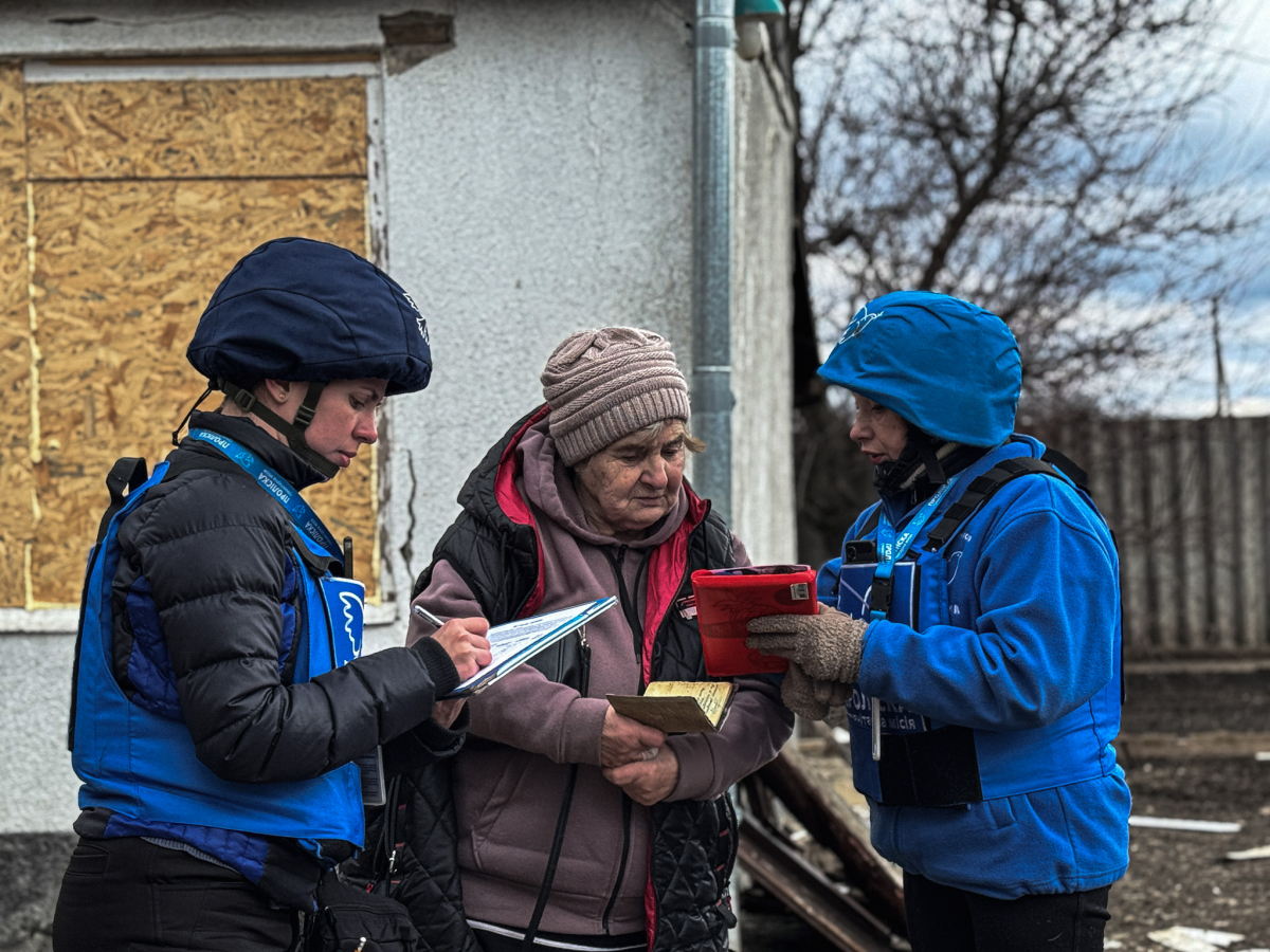 Вибух прогримів біля будинку: росіяни вночі атакували дронами Запорізький район (фото)