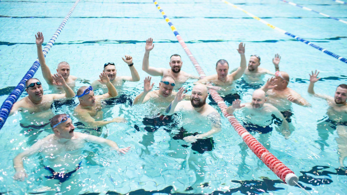 Програма безплатної реабілітації плаванням для ветеранів та військових "Вільні хвилі"