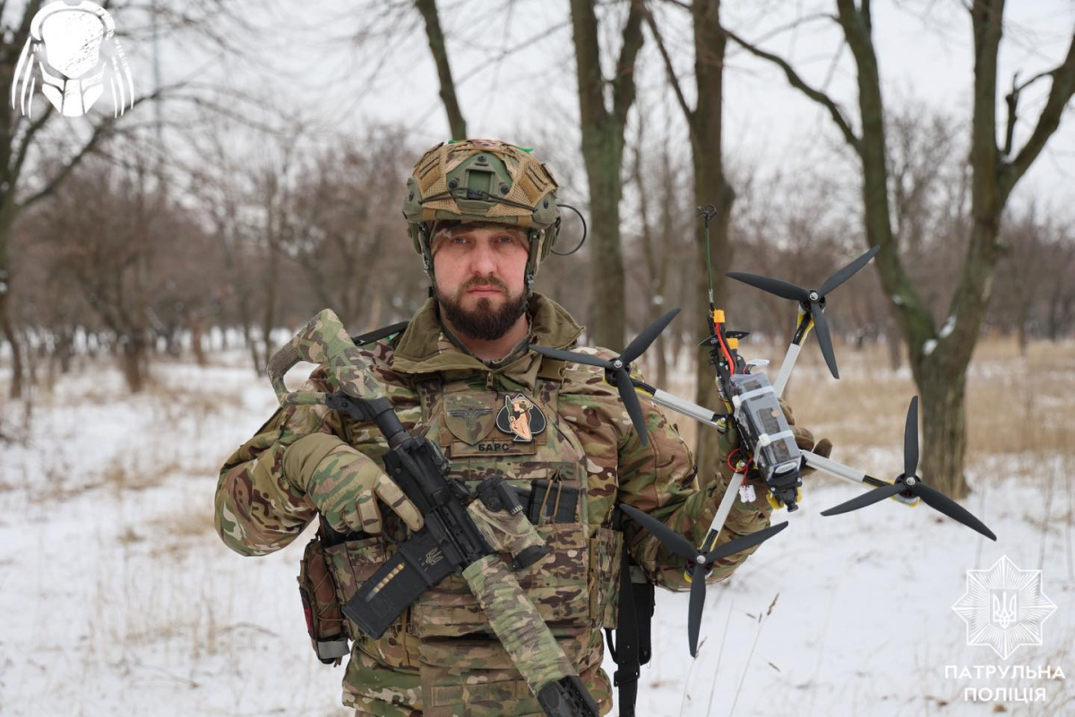 Старший лейтенант Патрульної поліції Запорізької області Андрій Мандик з позивним "Барс",  загинув під час виконання бойового завдання. 