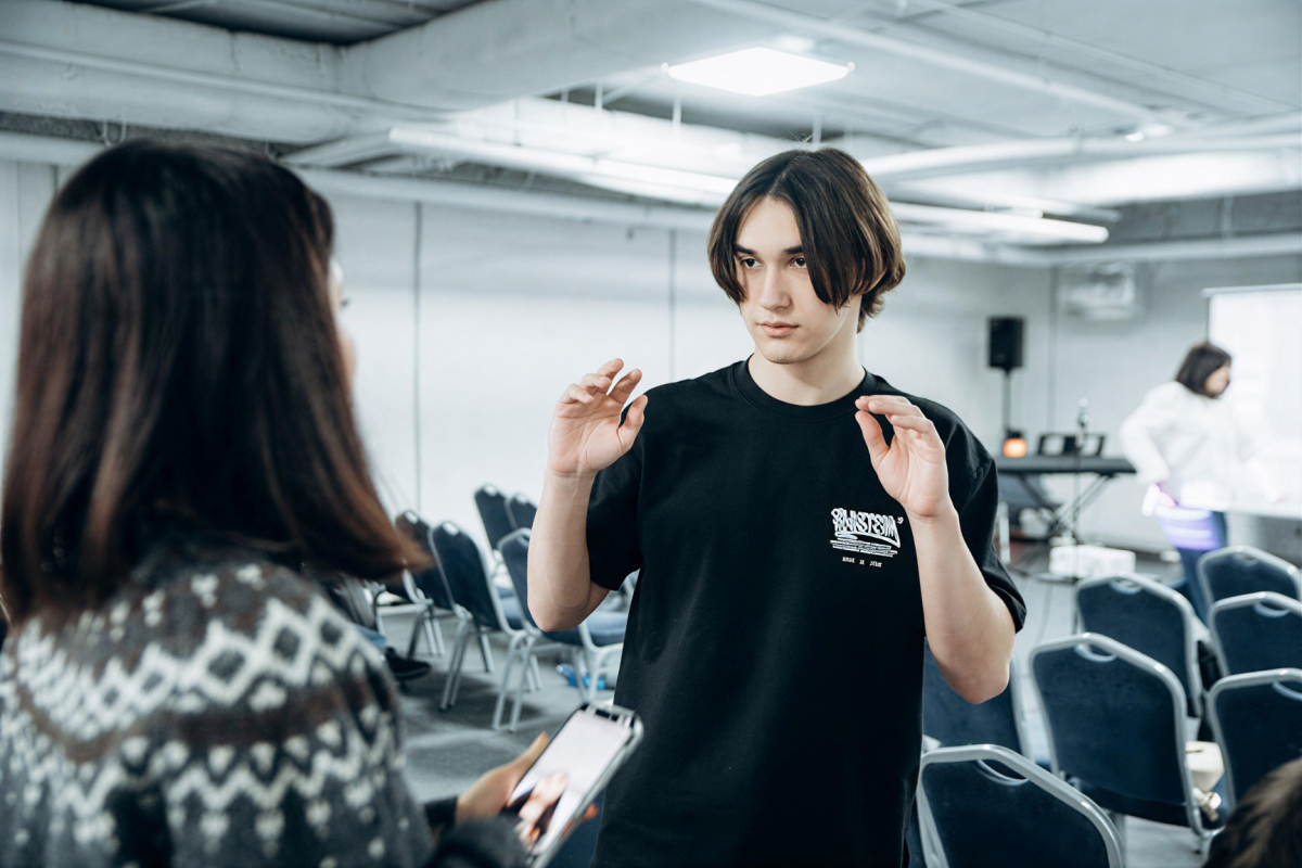 14-річний Максим з Бердянська створює блог про аутизм: «Я поширюю ідею про рівність усіх людей на планеті»