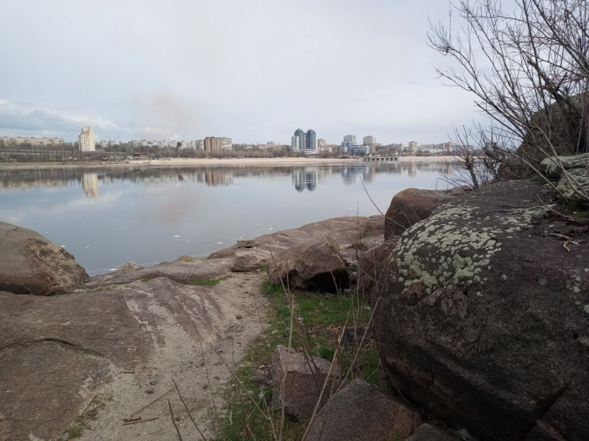 Узбережжя Хортиці в Запоріжжі. Фото: Світлана Олійник