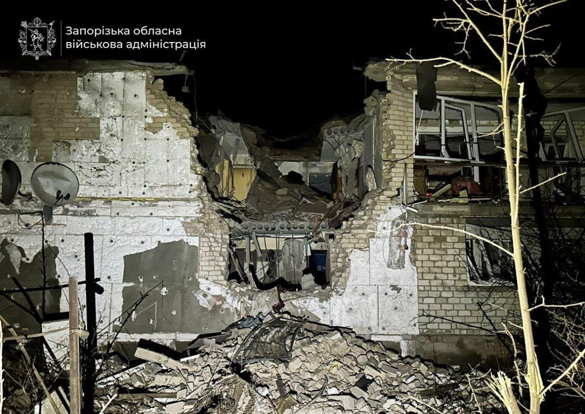 Горіли будинки і авто: армія рф завдала важких ударів по Запорізькій області (фото)