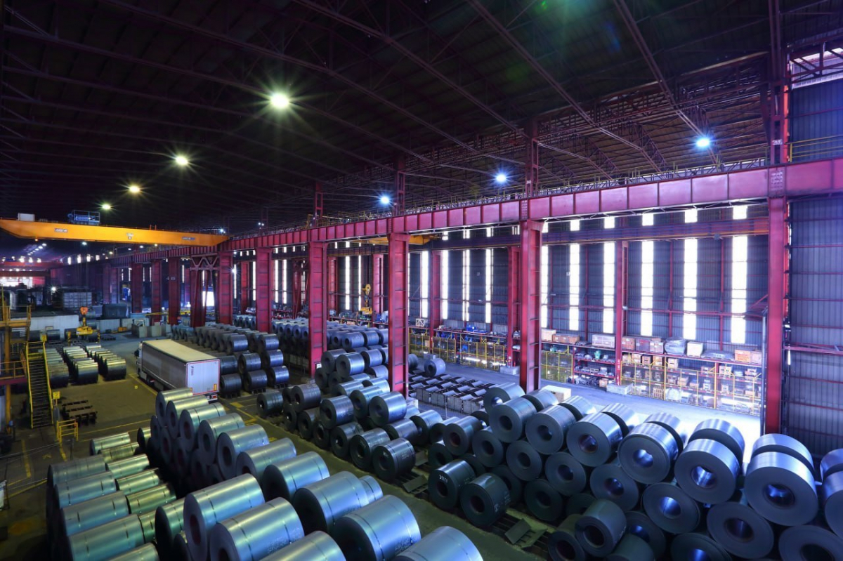 Метінвест Ріната Ахметова отримав мільйонні збитки: зупинка Покровська та падіння цін б’ють по галузі