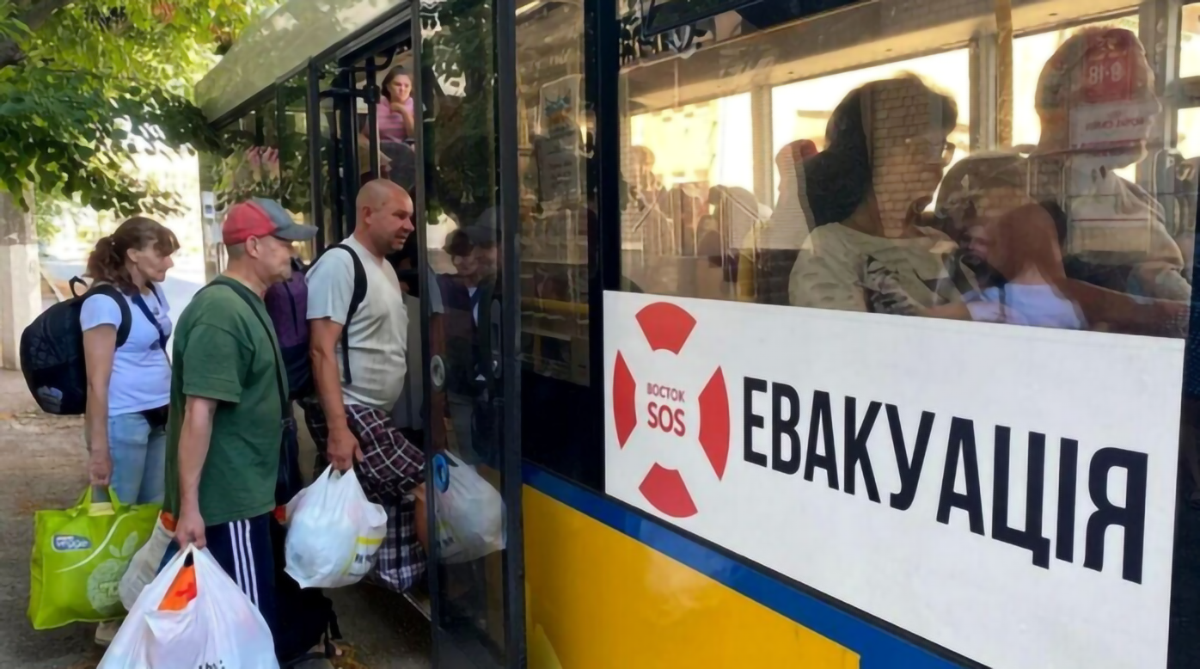 На Запоріжжі з-під обстрілів евакуювали 96-річну жінку, фото: ілюстративне  (відео)