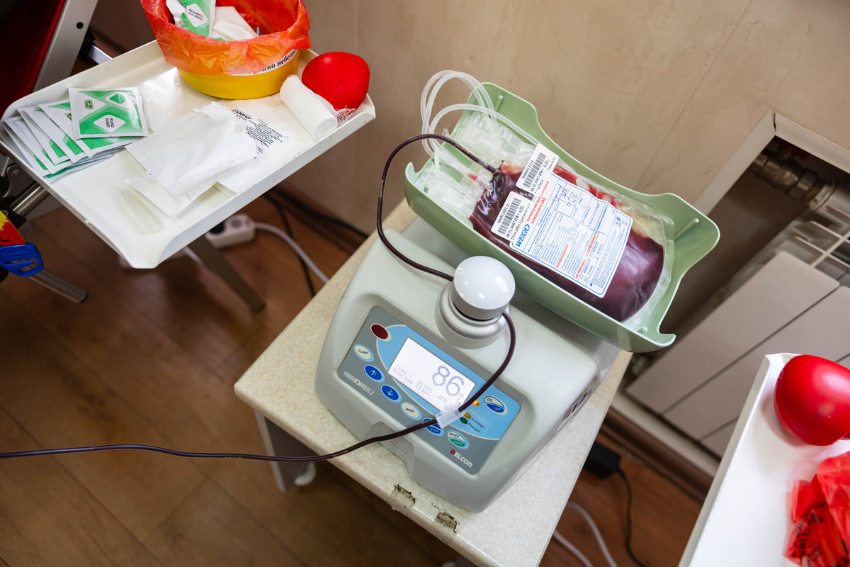 Сила допомоги: на підприємстві Метінвесту в Запоріжжі провели донорську акцію (фото)