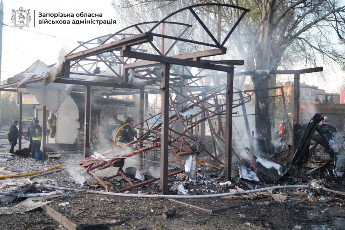 У Запоріжжі після ранкової атаки є загиблі, фото: ЗОВА
