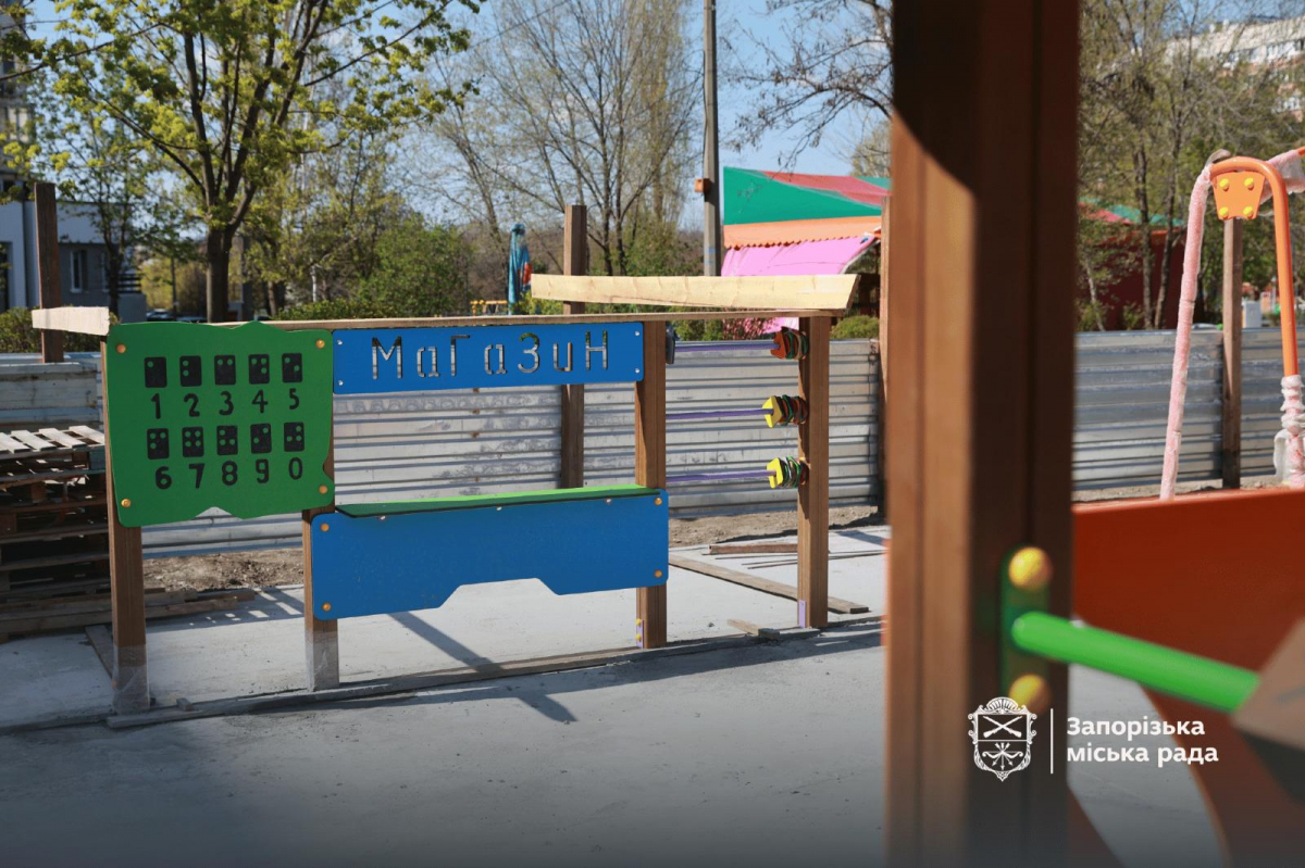 У Запоріжжі завершують четвертий інклюзивний майданчик — коли відкриють простір у Дніпровському районі (фото)