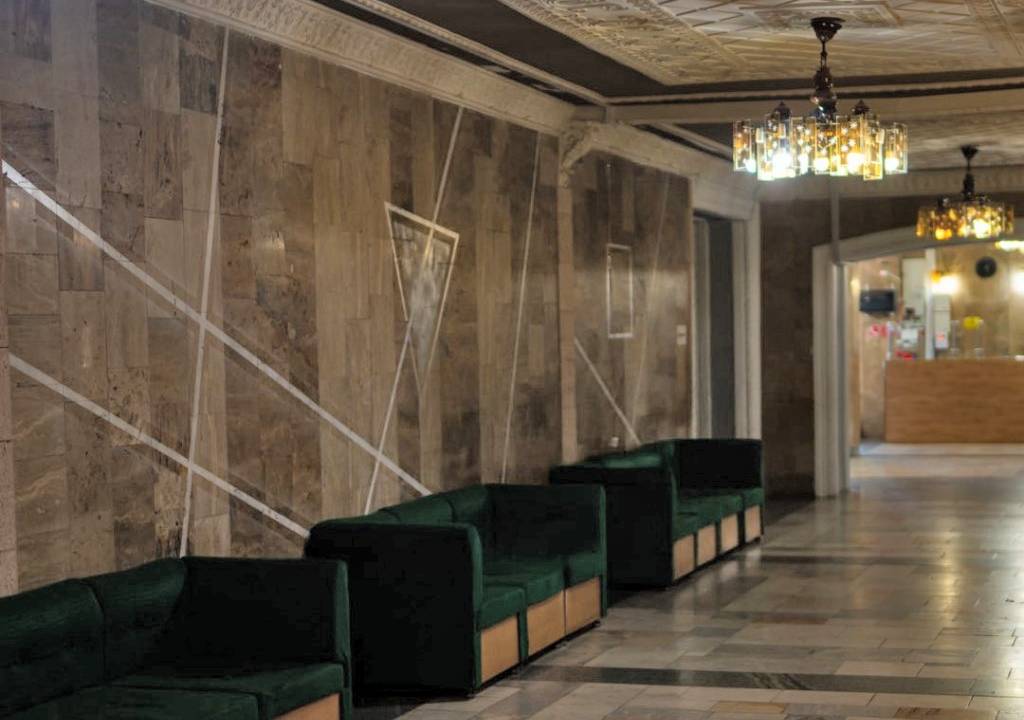 Відновили історію за два тижні — у Запоріжжі ожив занедбаний стінопис 70-х років (фото)