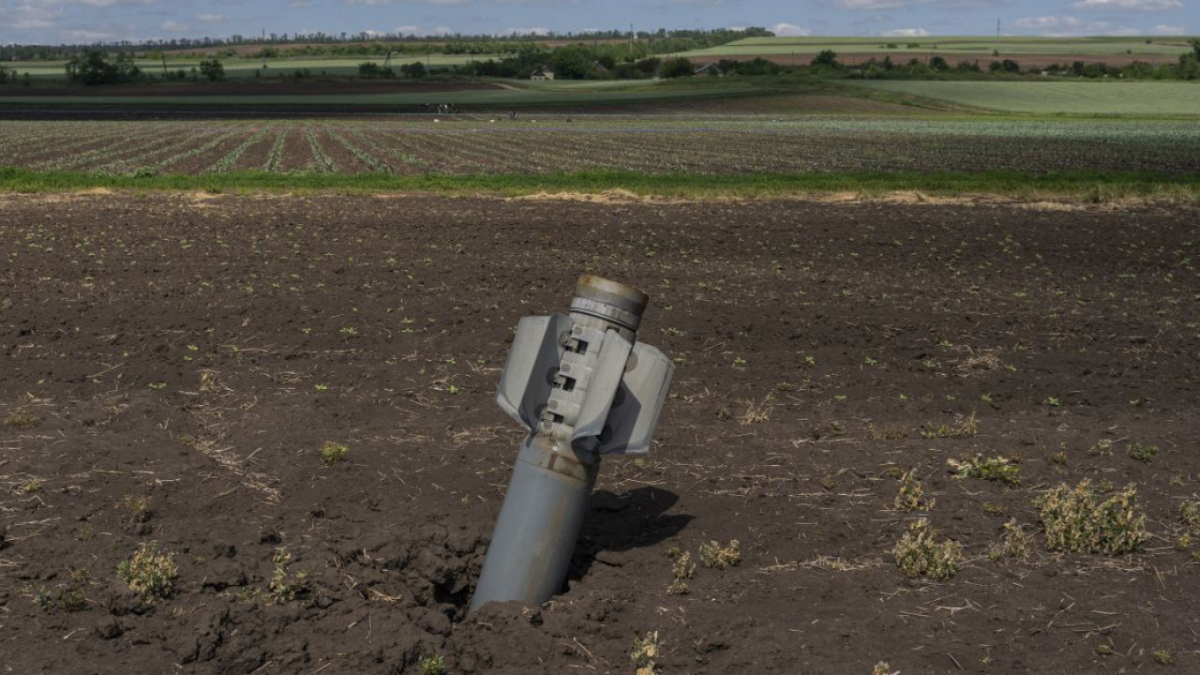 Війна руйнує довкілля Запоріжжя: екологи підрахували збитки від обстрілів у березні