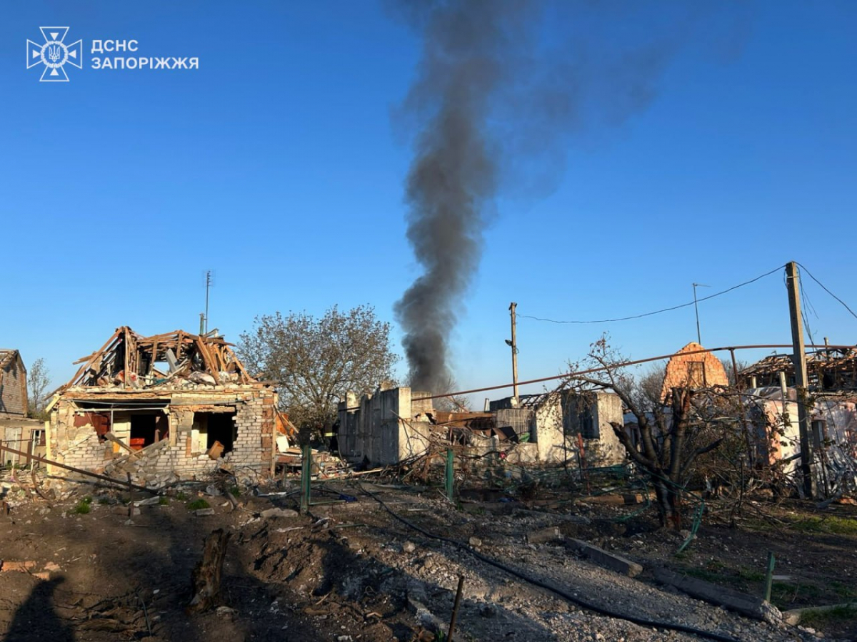 Наслідки ворожих обстрілів Запорізької області 2 травня, фото ГУ ДСНС