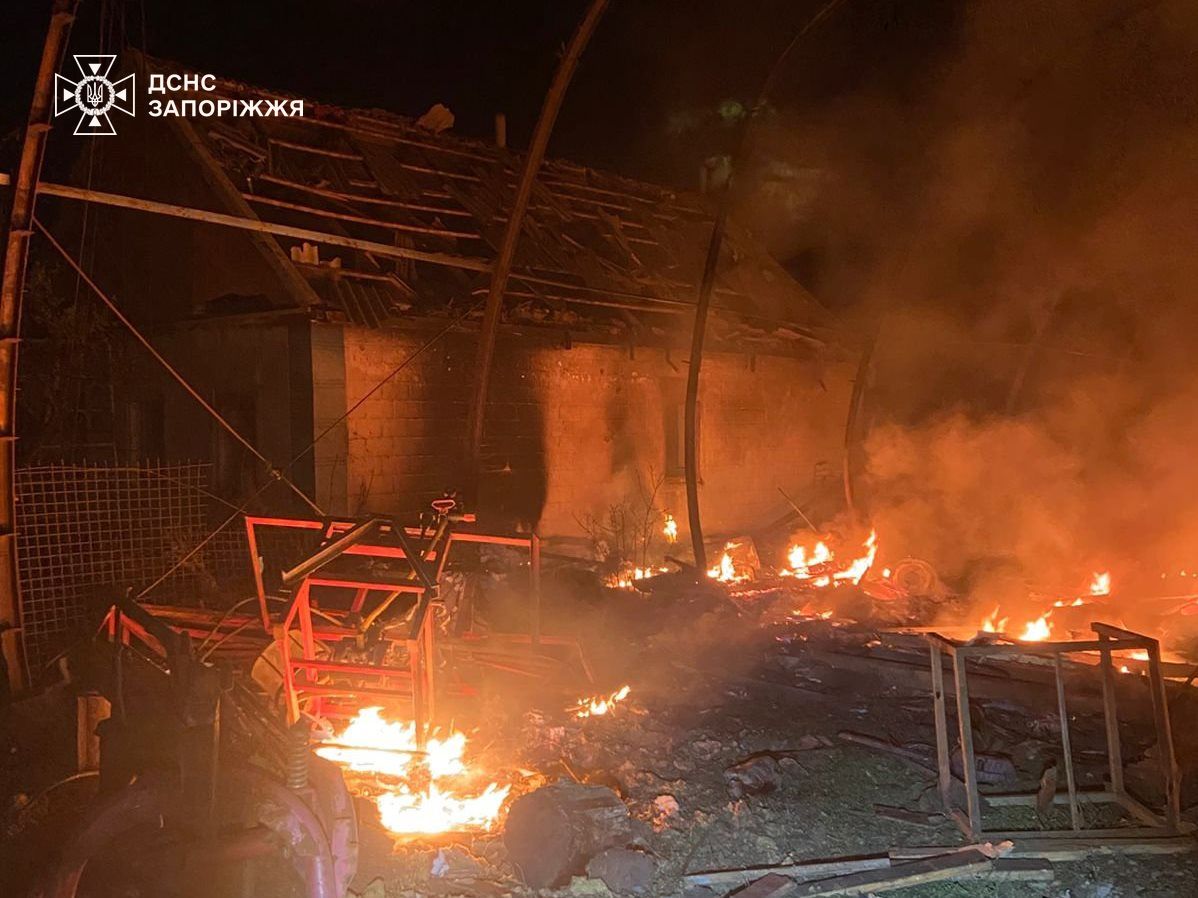 Наслідки ворожих обстрілів Запорізької області 2 травня