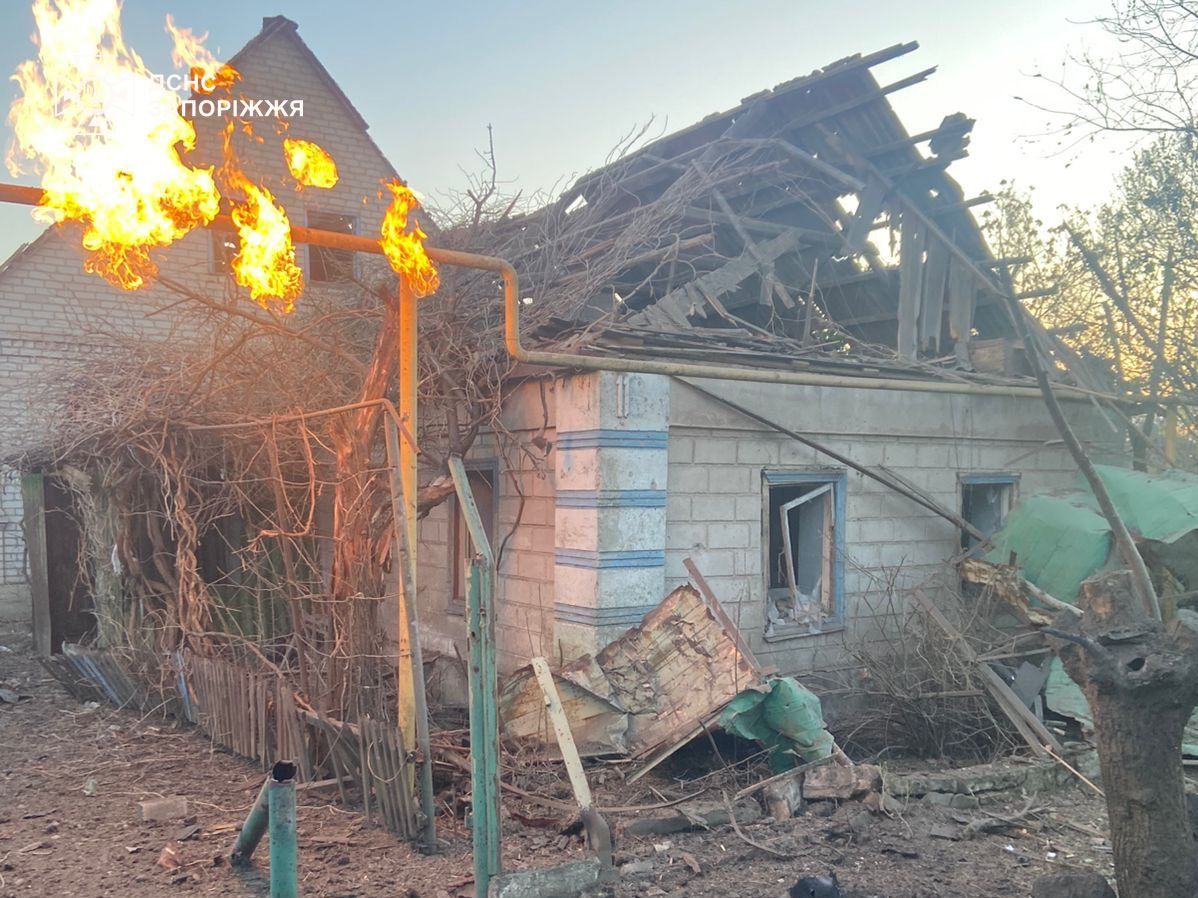 Наслідки ворожих обстрілів Запорізької області 2 травня